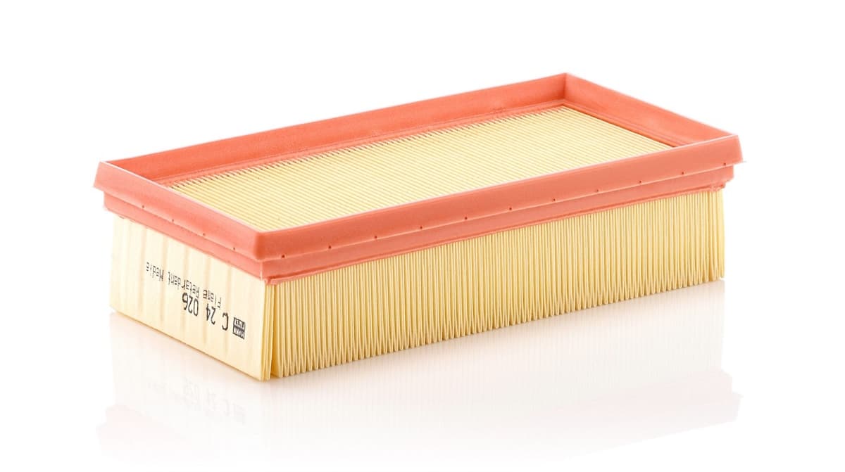 Filtro de aire Mann-Filter C 24 026